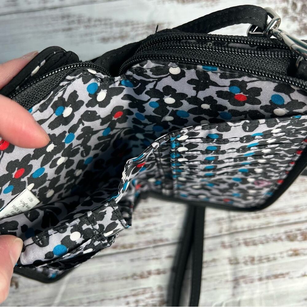 Vera‎ Bradley Winter Patchwork All in One Crossbody Colorblock Quilted - Picture 13 of 16